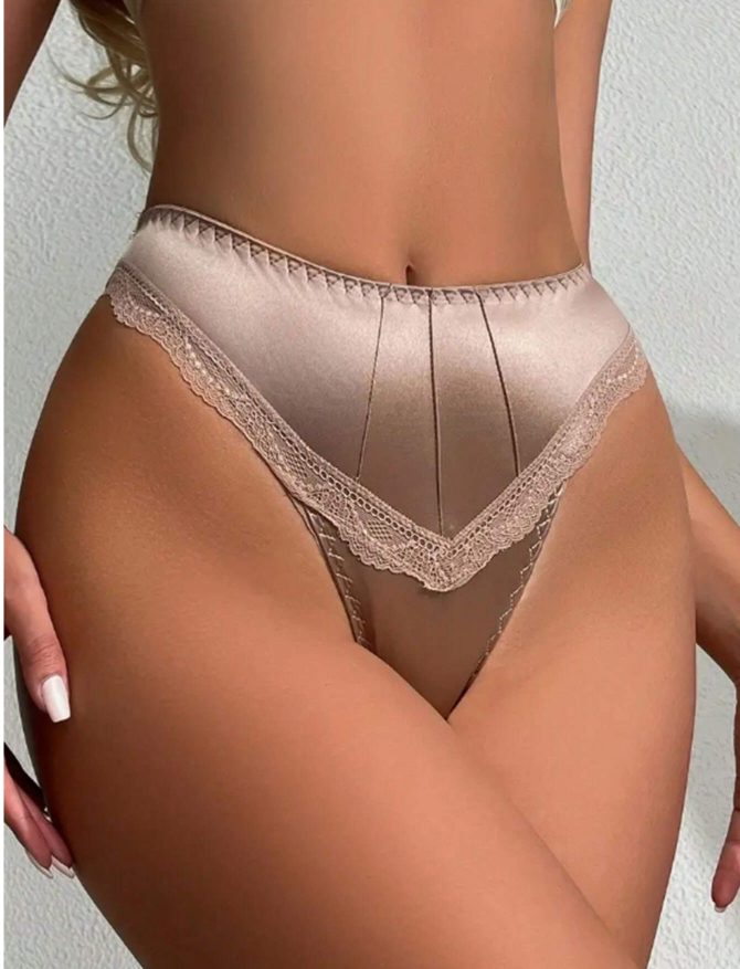 Brown Seamless Lace Trim