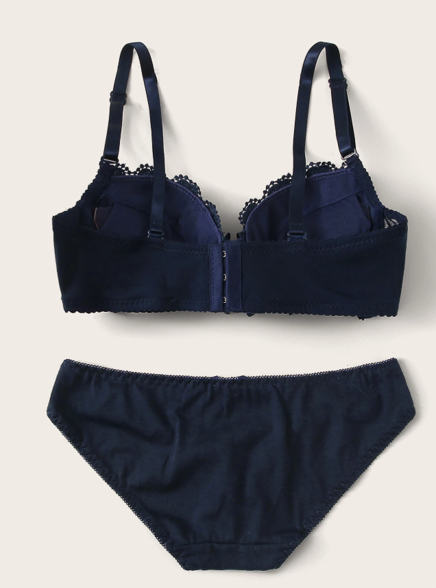 Crochet Trim Underwire Lingerie SeT
