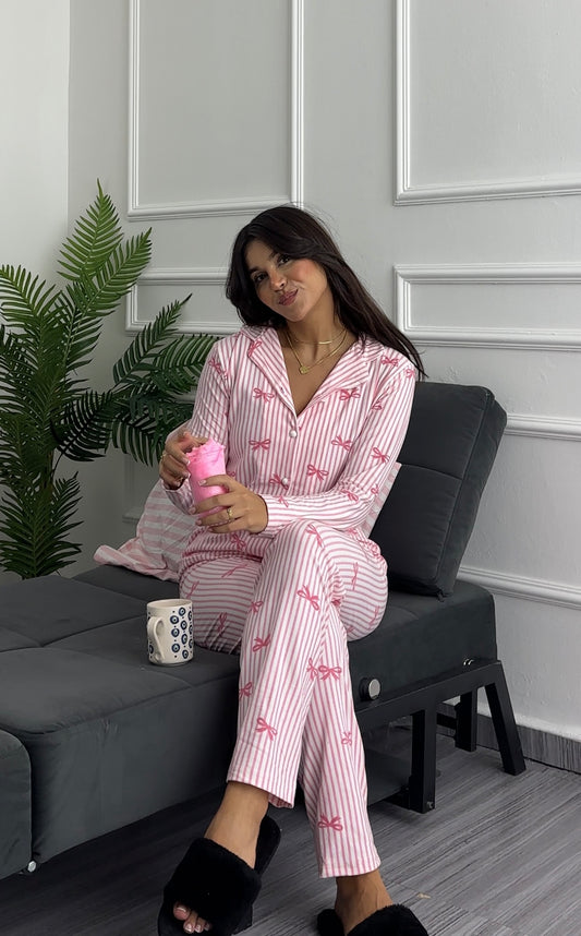 New pink bows pyjama set