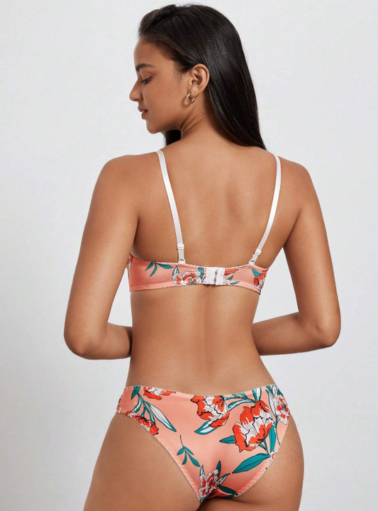 Underwire Bra & Panty Lingerie Set